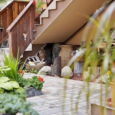 Casa Felice Hotel Brasov Exterior photo