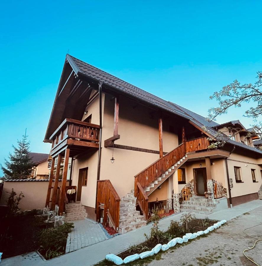 Casa Felice Hotel Brasov Exterior photo