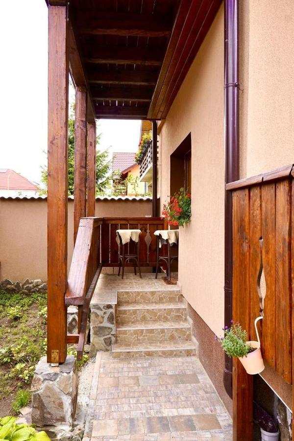 Casa Felice Hotel Brasov Exterior photo